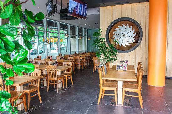 WOODY's American Restaurant